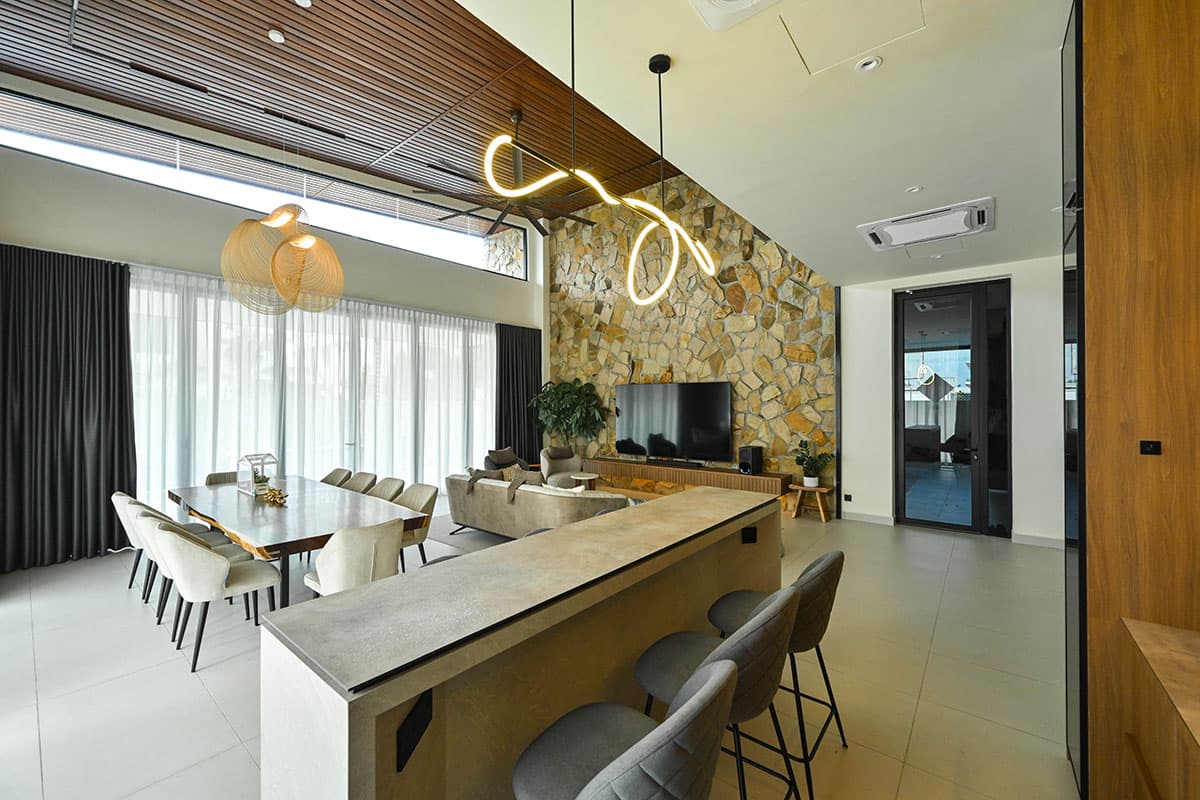 Sitiawan Bungalow — view 5